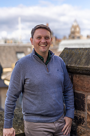 Alasdair Wells